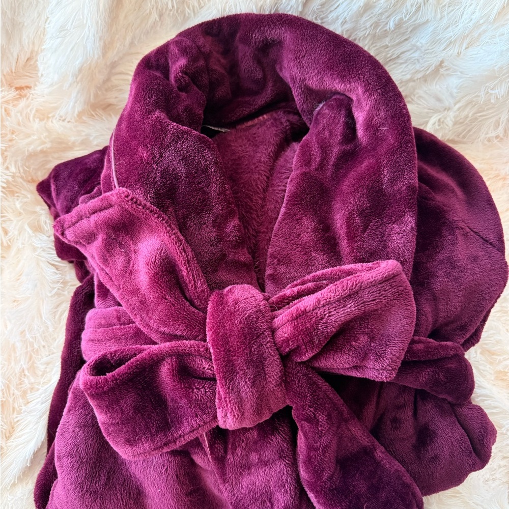 Victoria's Secret Rich Burgundy Plush Robe